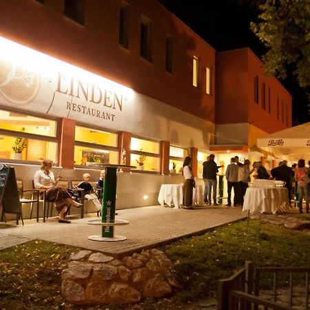 Linden Restaurant And Pension Brno Esterno foto